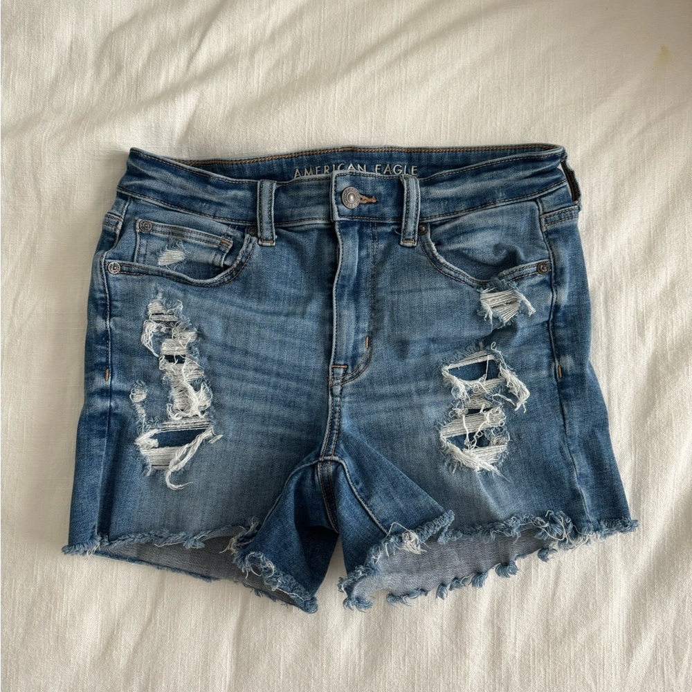 AE High Waisted Jean Shorts Distressed (6)